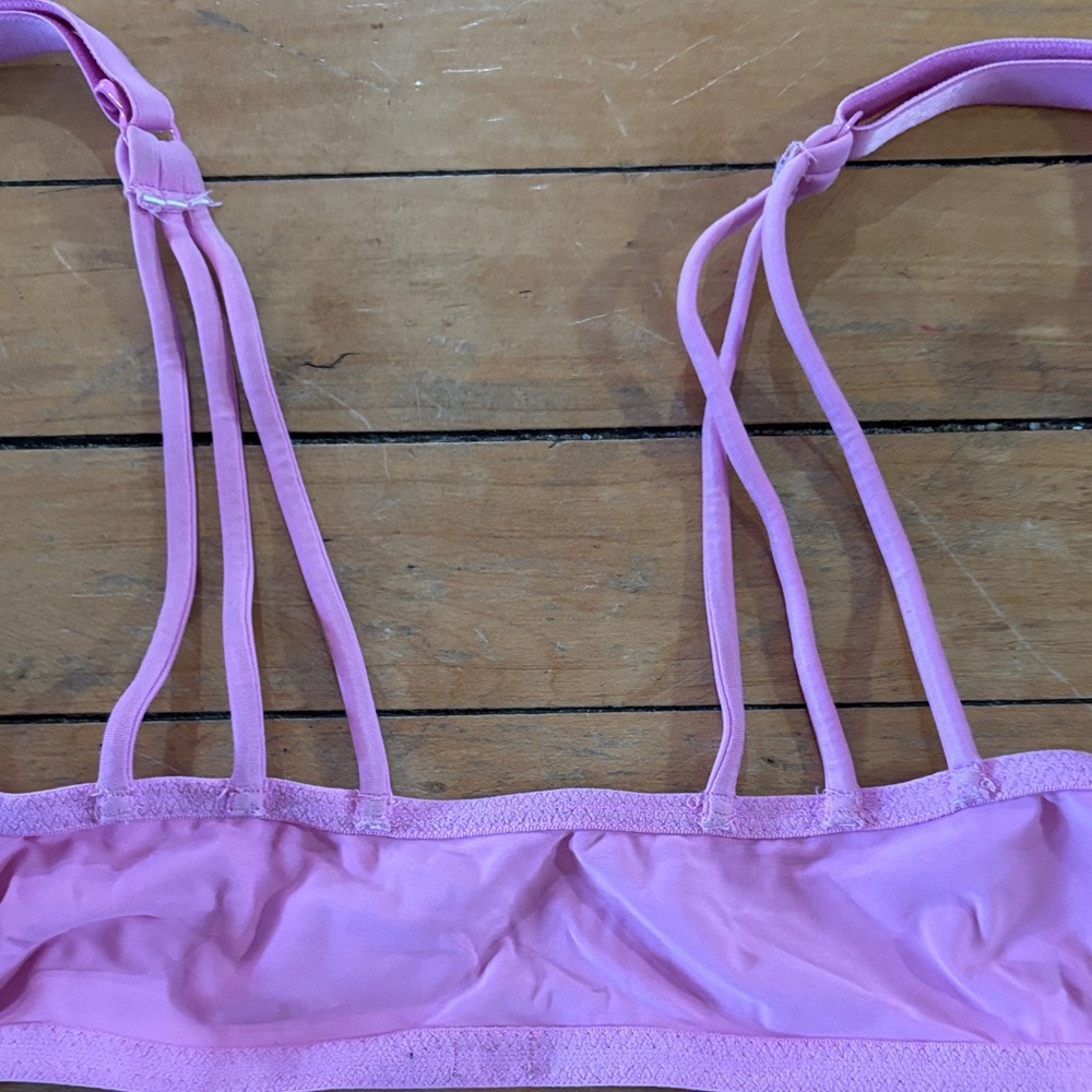 PINK Victoria's Secret Soft Pink Padded Wear Everywhere push up Bra - Picture 4 of 6